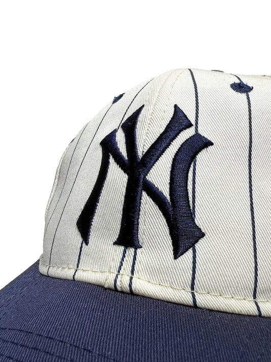 1990s NEW YORK YANKEES VINTAGE BASEBALL CAP