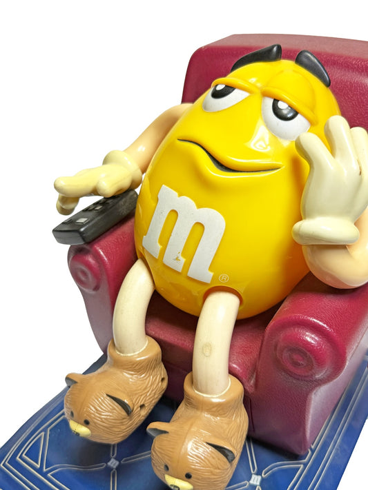 1999 m&m's LA-Z-BOY DISPENSER