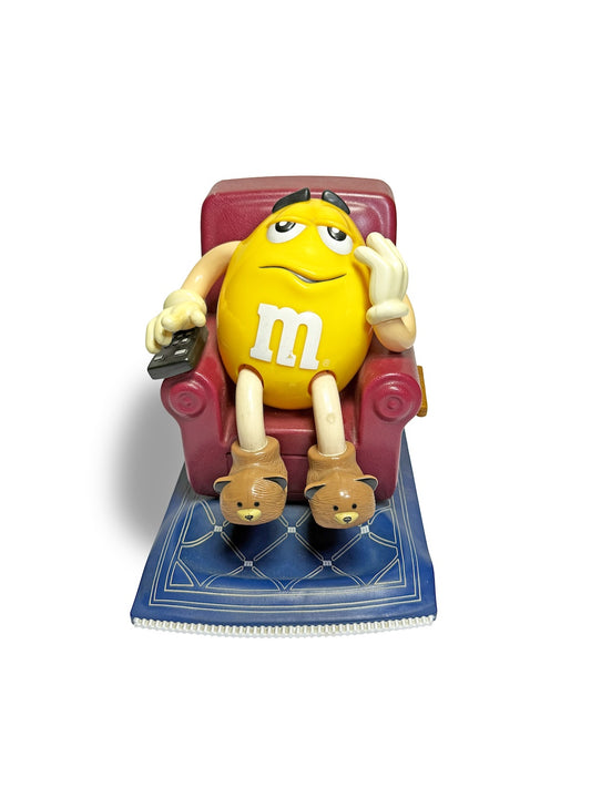 1999 m&m's LA-Z-BOY DISPENSER