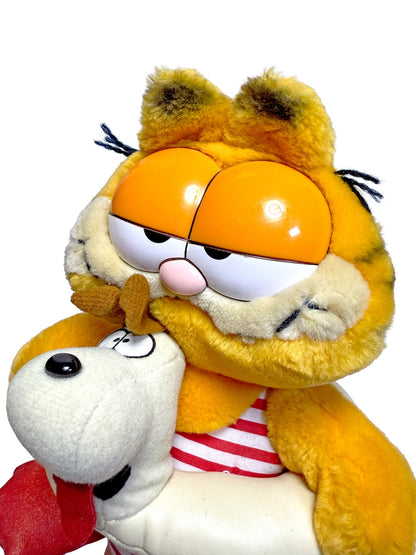 GARFIELD VINTAGE PLUSH "SWIM SUIT RED"