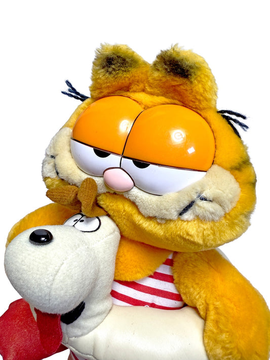 GARFIELD VINTAGE PLUSH "SWIM SUIT RED"