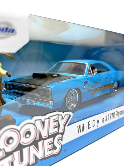 LOONEY TUNES 1970 Plymouth Road w/WILE E COYOTE