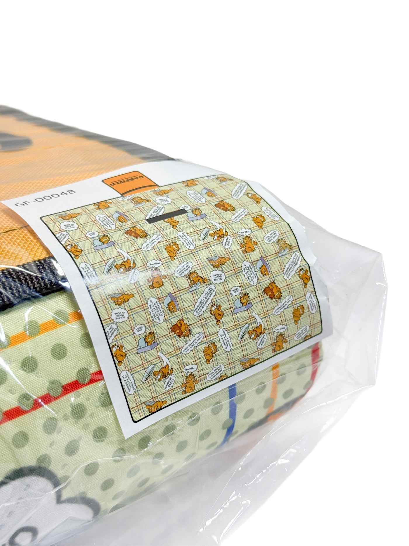GARFIELD FOLDABLE PICNIC SHEET